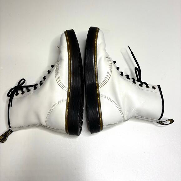 Dr. Martens Zavala White Leather 8 Eye Lace Up Combat Boot 8 - Picture 7 of 11